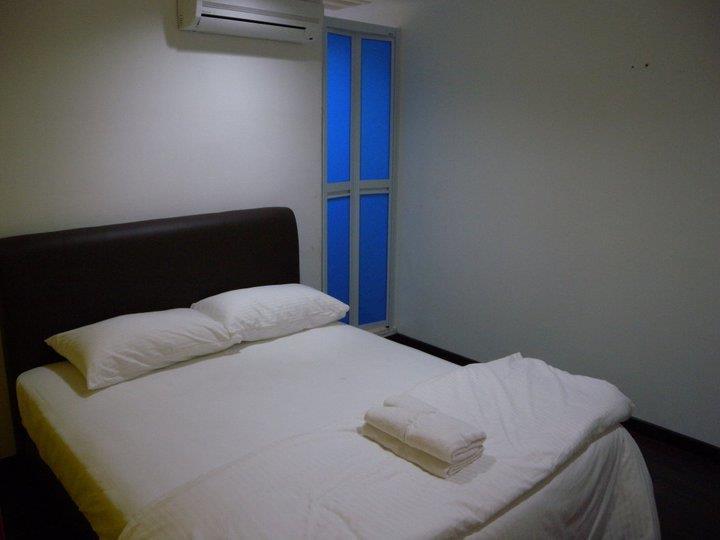 Oyo 90282 Hotel Taj Inn, Seksyen 7 샤알람 외부 사진